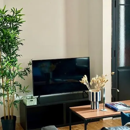 Studio Centre Ville, Cosy, Neuf Appartamento