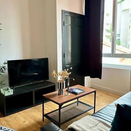 Appartamento Studio Centre Ville, Cosy, Neuf